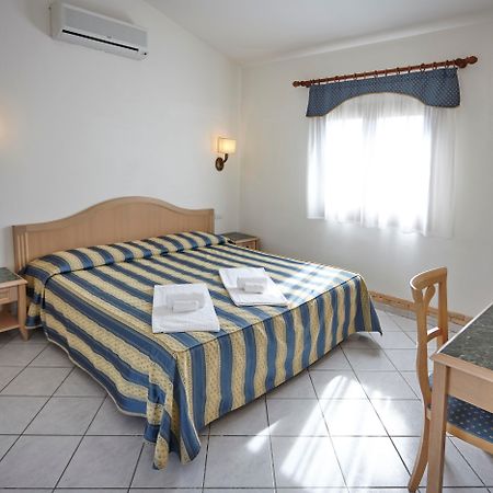 Hotel Cala Mirto Budoni Kültér fotó