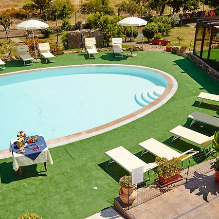 Hotel Cala Mirto Budoni Kültér fotó