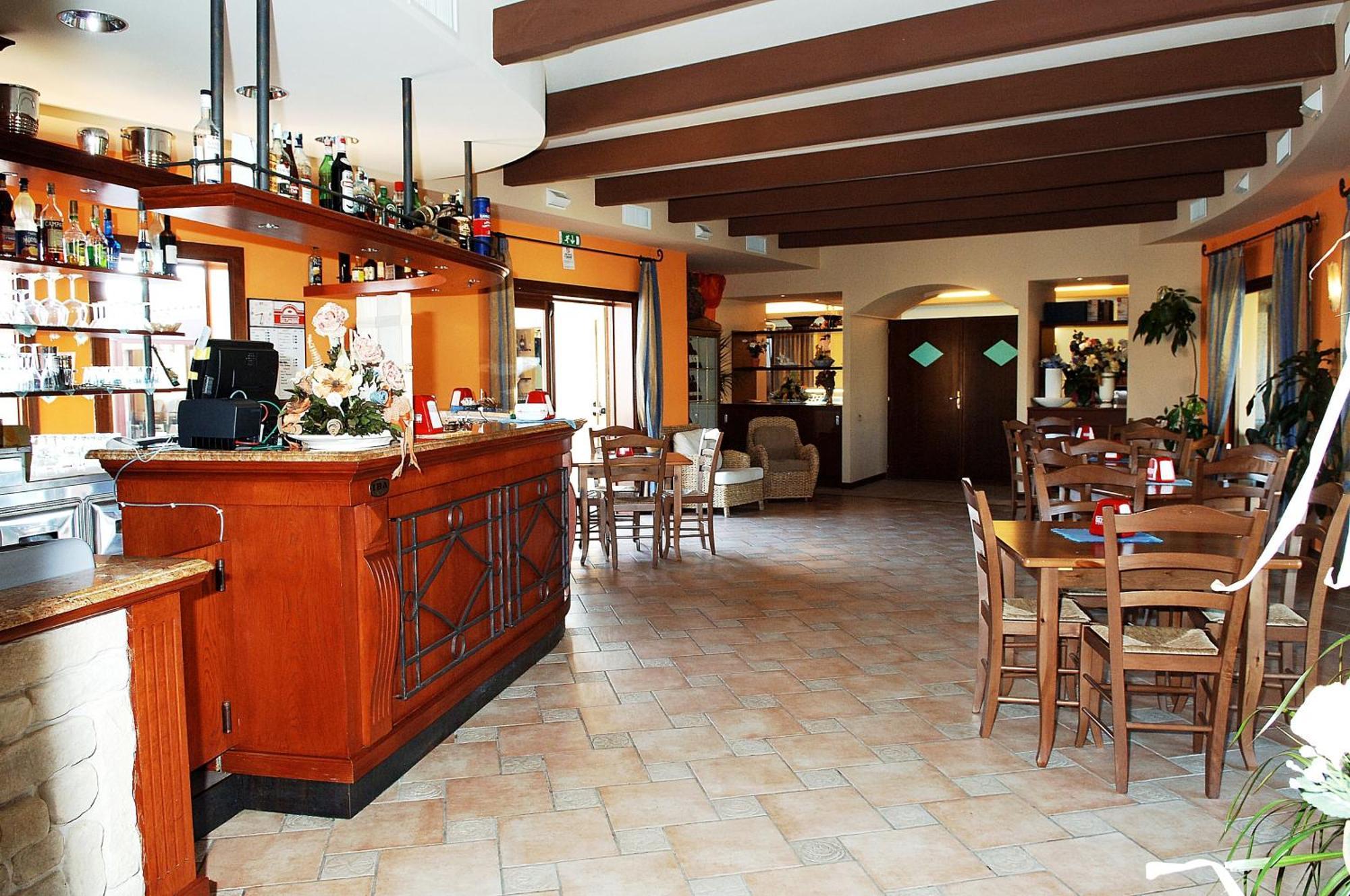 Hotel Cala Mirto Budoni Kültér fotó