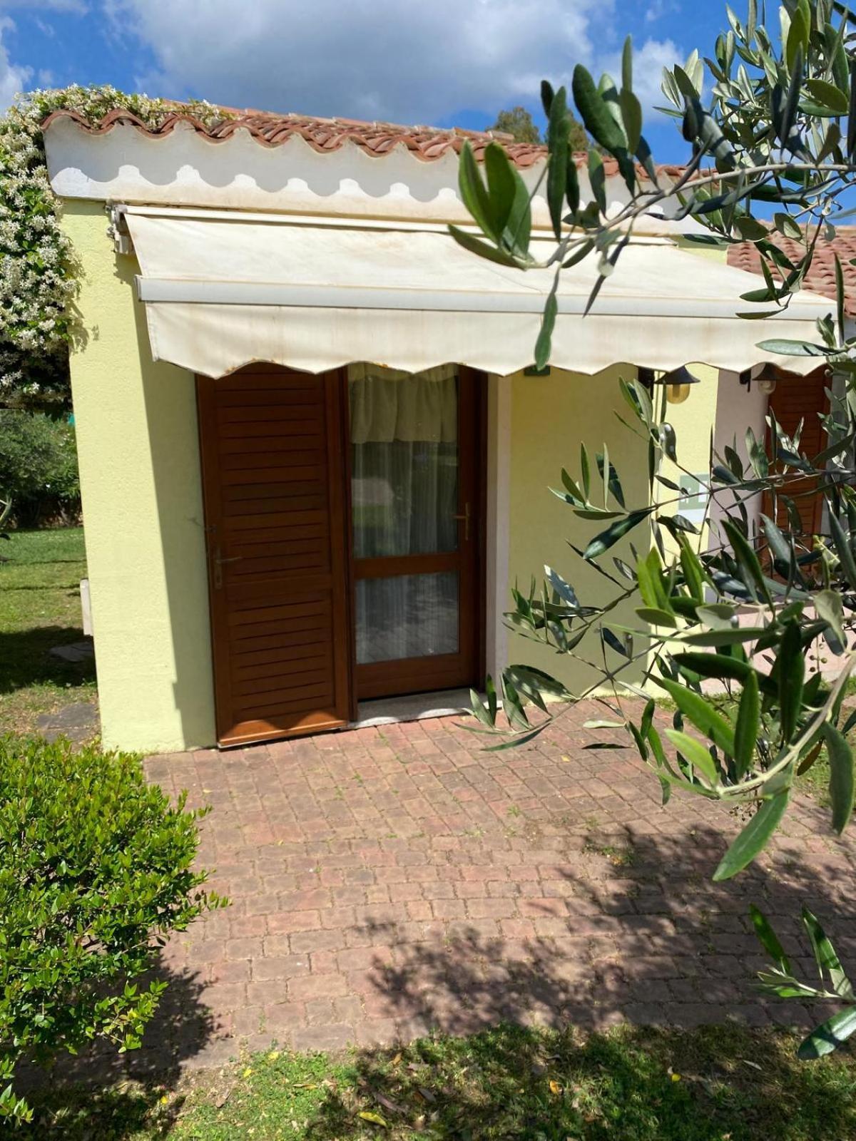 Hotel Cala Mirto Budoni Kültér fotó